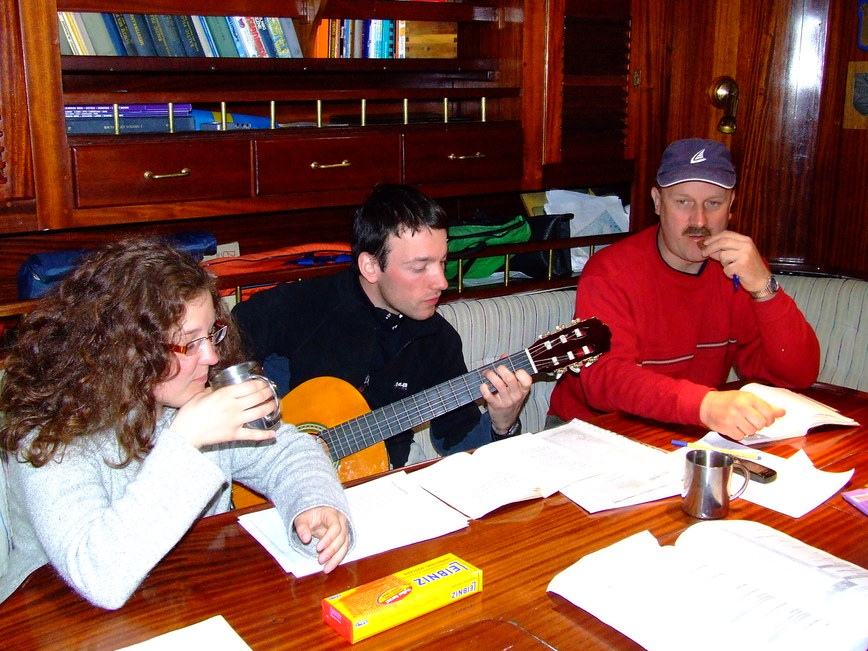 2005_01170196_1.JPG